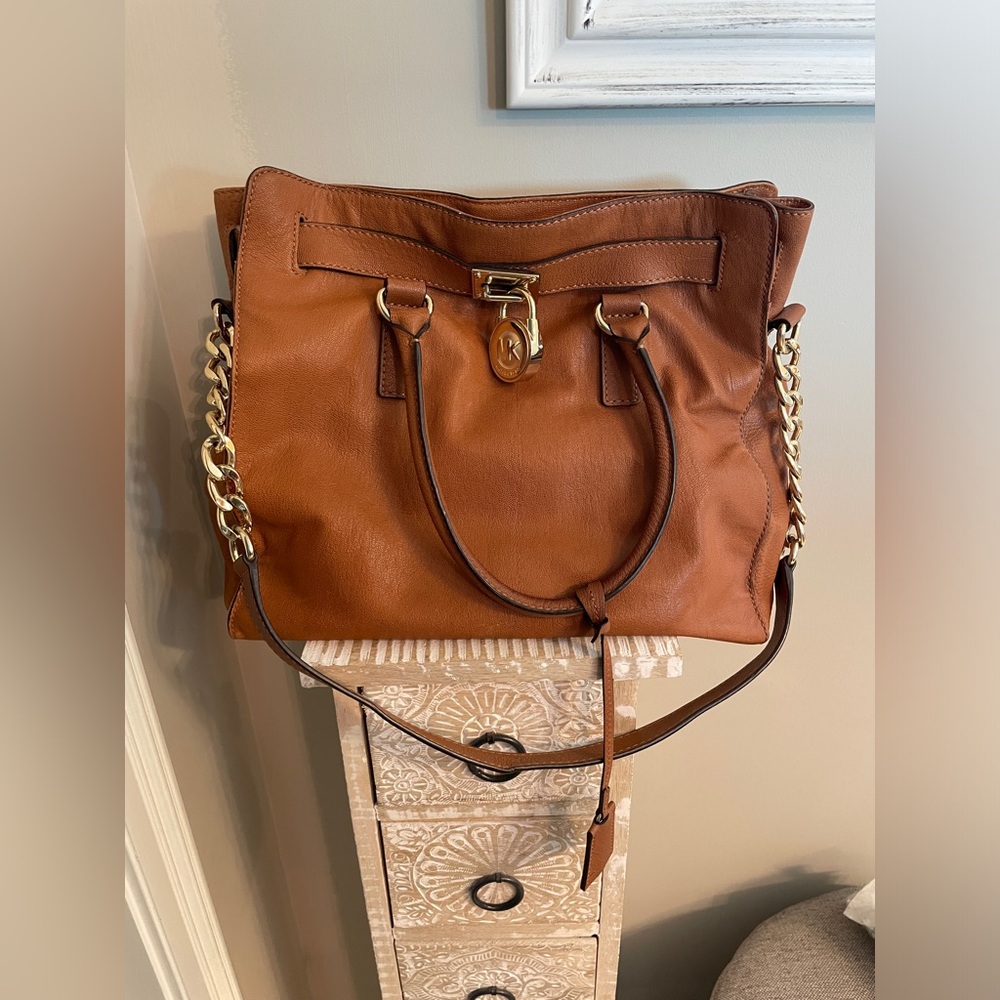 Vintage Michael Kors Classic Shoulder Bag Camel Gold Chain